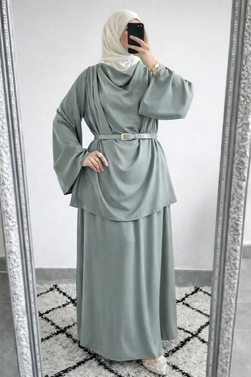 Satijnen ensemble Jawhara