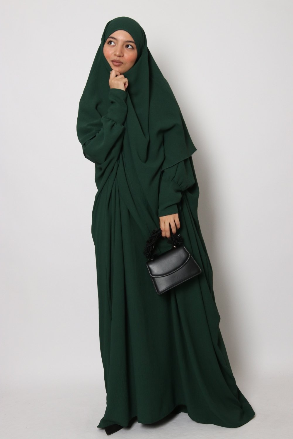Abaya und Khimarset-Schmetterling 