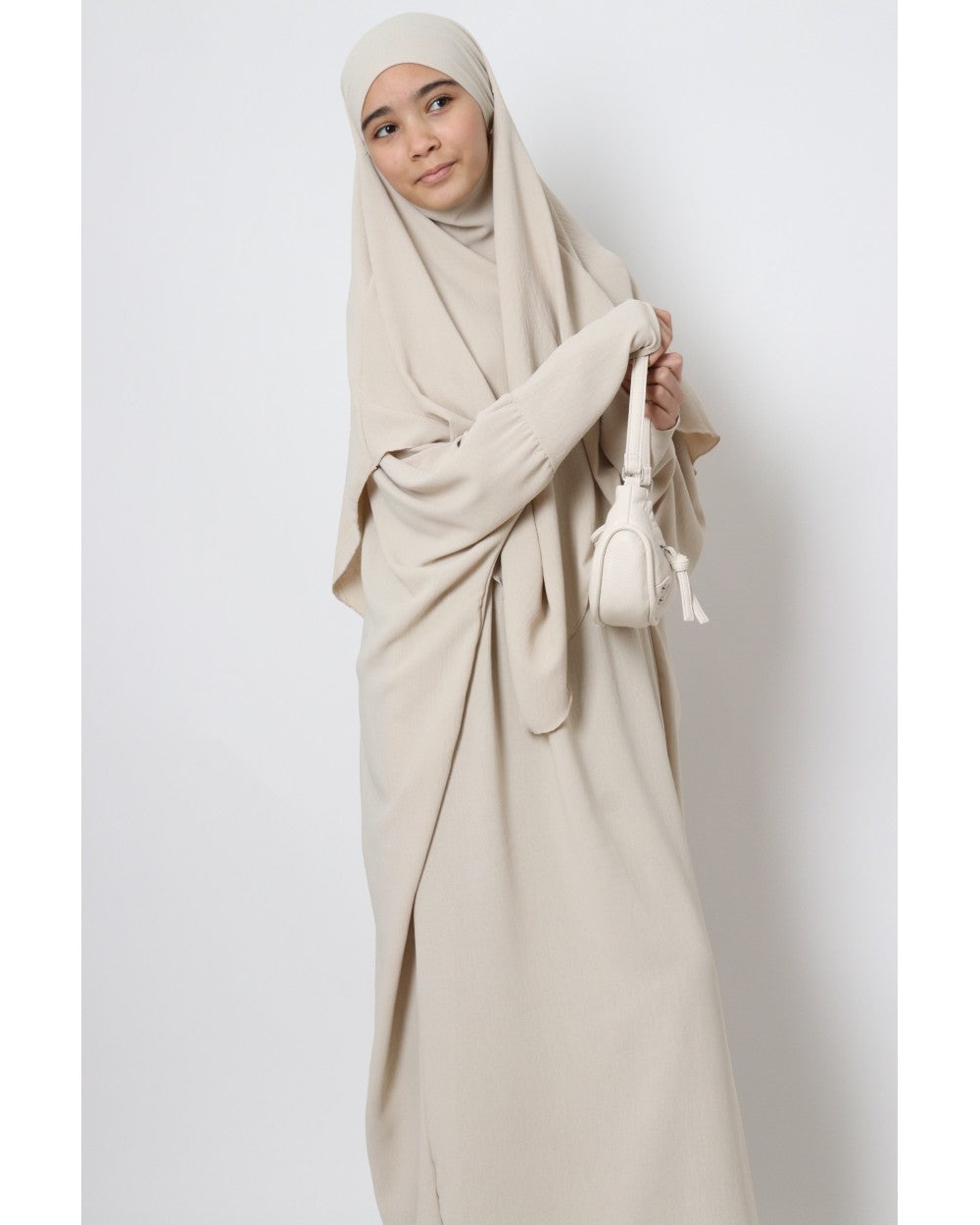 Abaya and Khimarset Papillon Binti