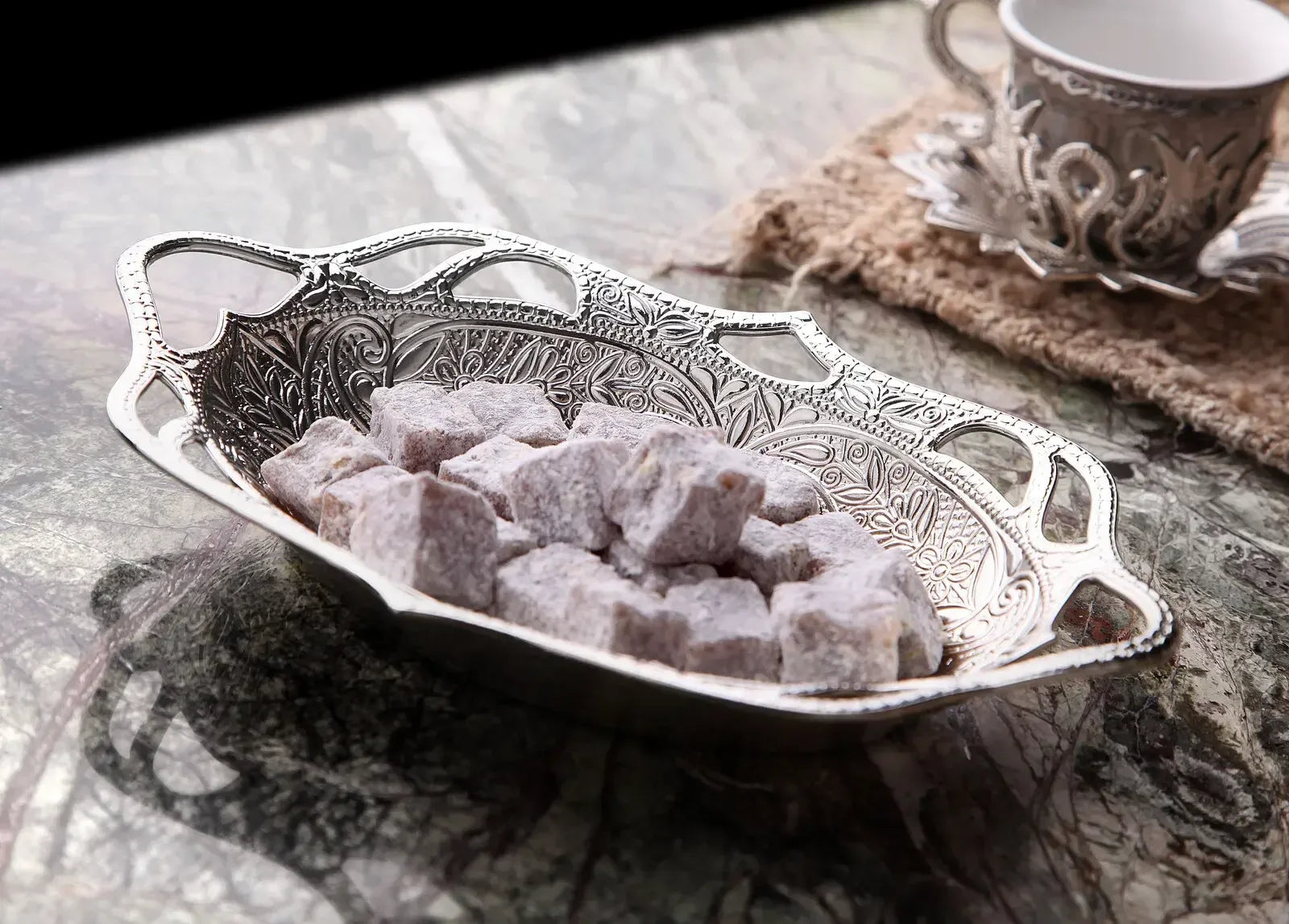 Ovale Zilveren Serveerschaal – Voor Dadels, Snoep - Islamboekhandel.nl