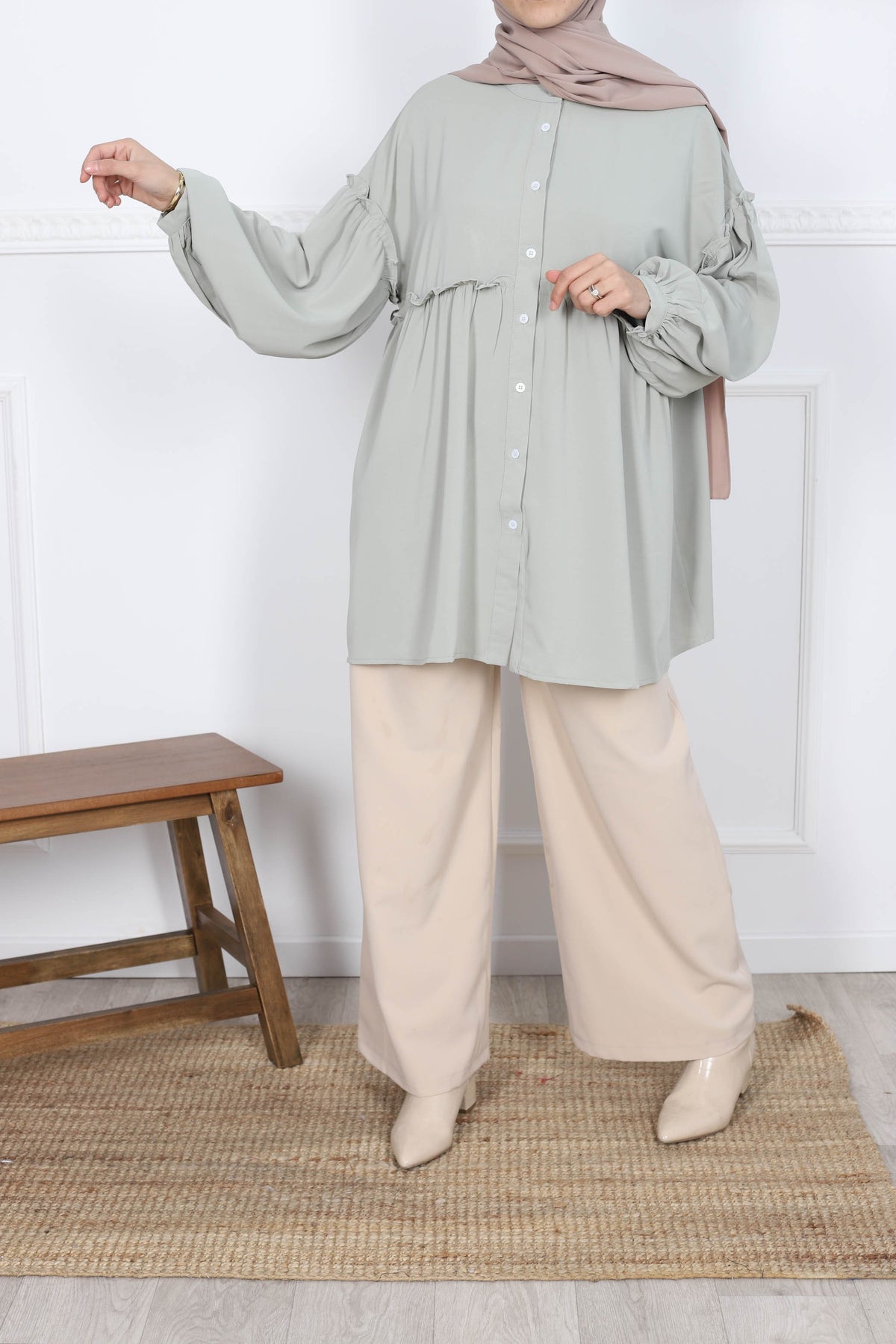Tuniek Safoura