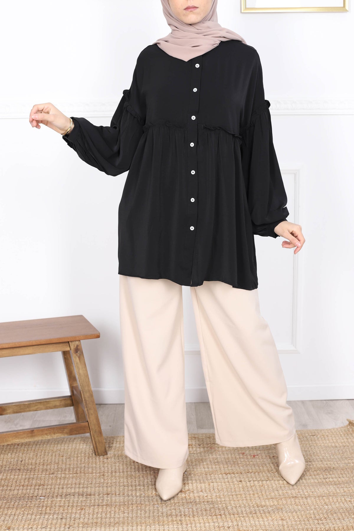 Tuniek Safoura